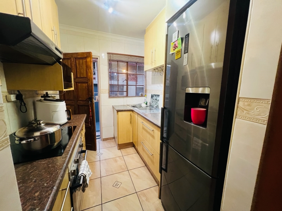 3 Bedroom Property for Sale in Tlhabane West North West